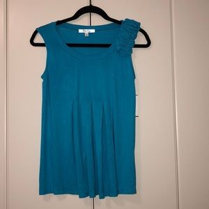 Blue flower shoulder tank top